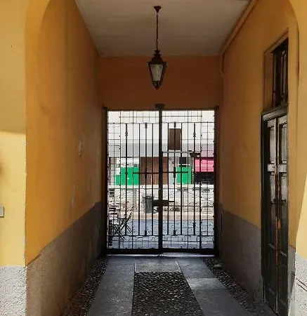 Ai Civici Di - Ripa 49 Apartment