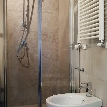 Ai Civici Di - Ripa 49 * Milan