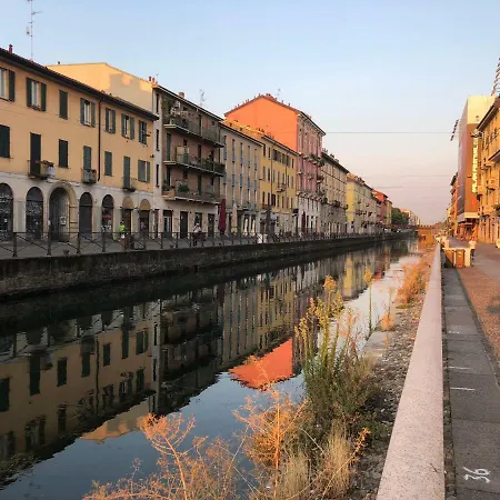 Ai Civici Di - Ripa 49 Apartment *