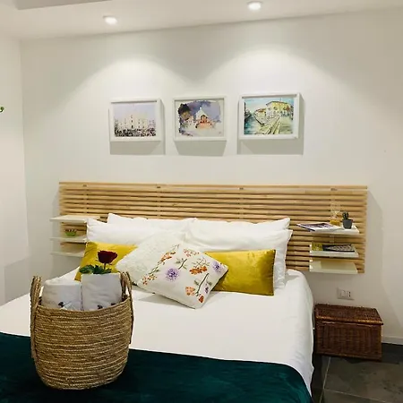 Ai Civici Di - Ripa 49 Apartment *